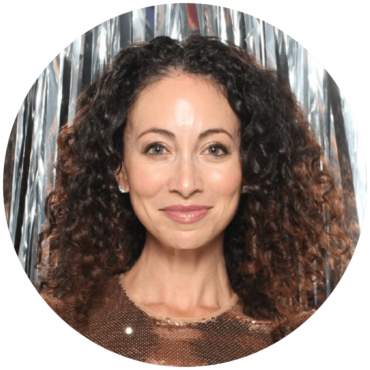 Allegra Cohen - Headshot Circle